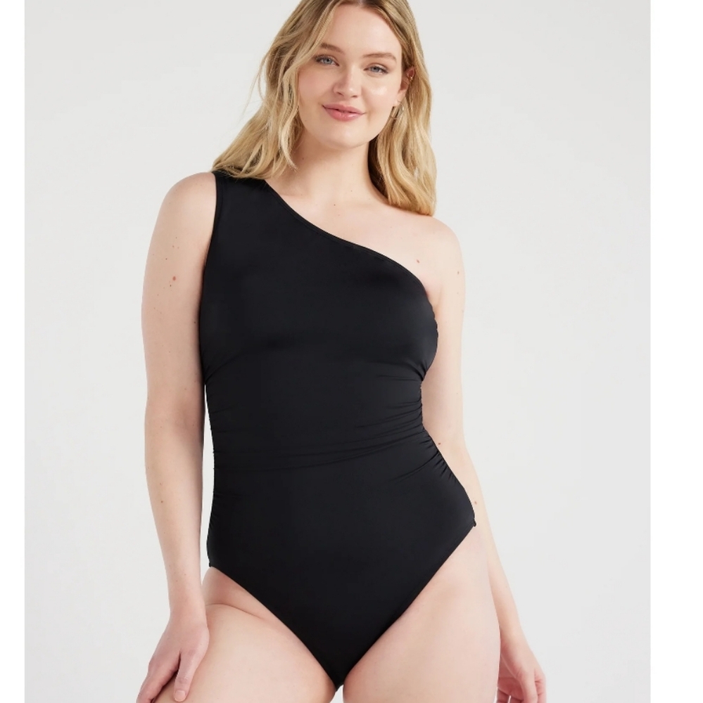 Women's Shirred Asymmetrical One Shoulder One Piece Swimsuit - Black